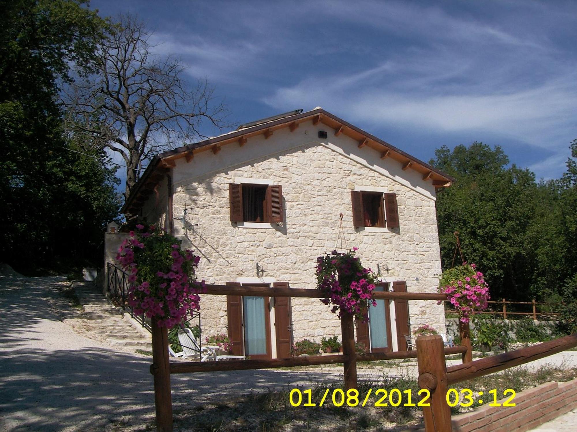 Country House Antiche Dimore Abbateggio Exterior foto